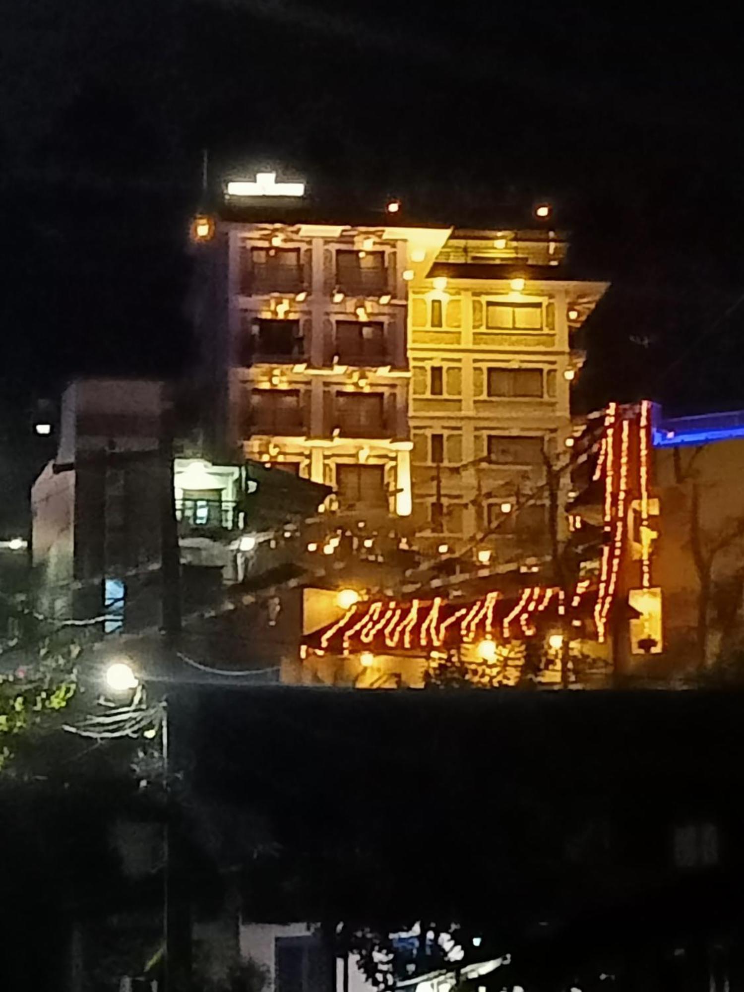 Hotel Kings Pokhara Dış mekan fotoğraf